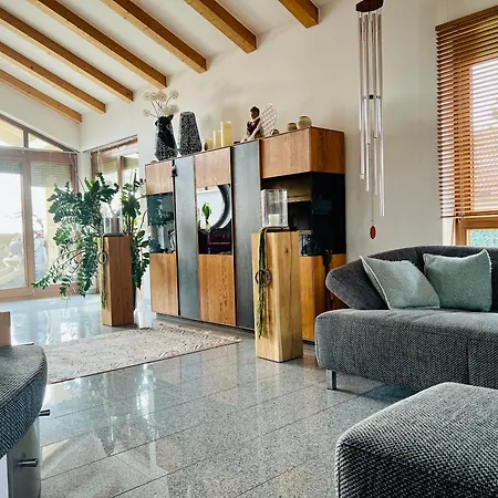 Luxurioeses Haus Mit Pool Wellness Sauna Entspannungsraum 빌라 *