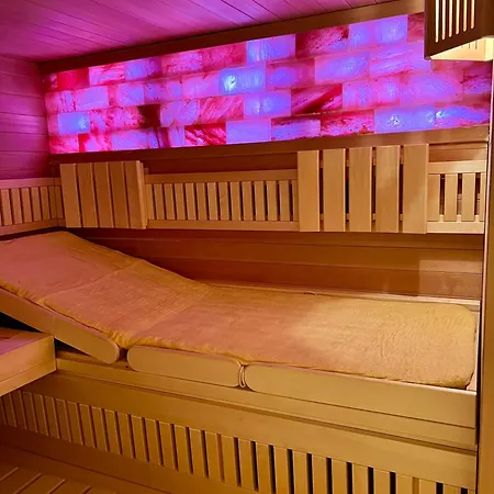 别墅 Luxurioeses Haus Mit Pool Wellness Sauna Entspannungsraum *